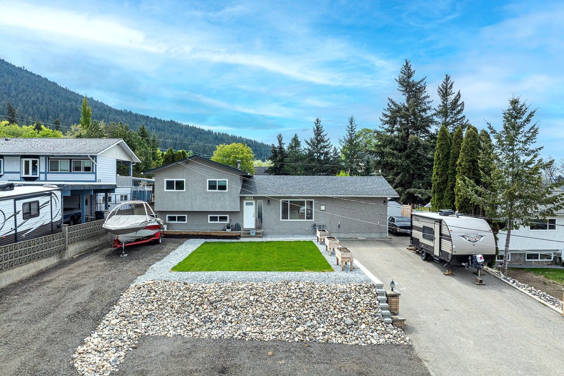 House in Vernon, British Columbia, Canada 4 - 17925029