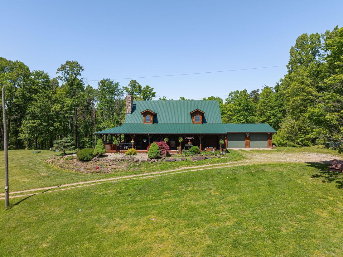 House in Logan, Ohio, United States 1 - 17925502