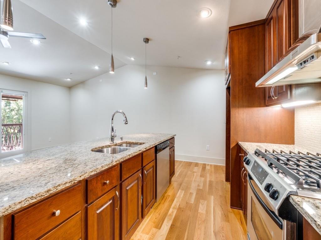 Townhouse in Dallas, Texas, United States 5 - 17926215