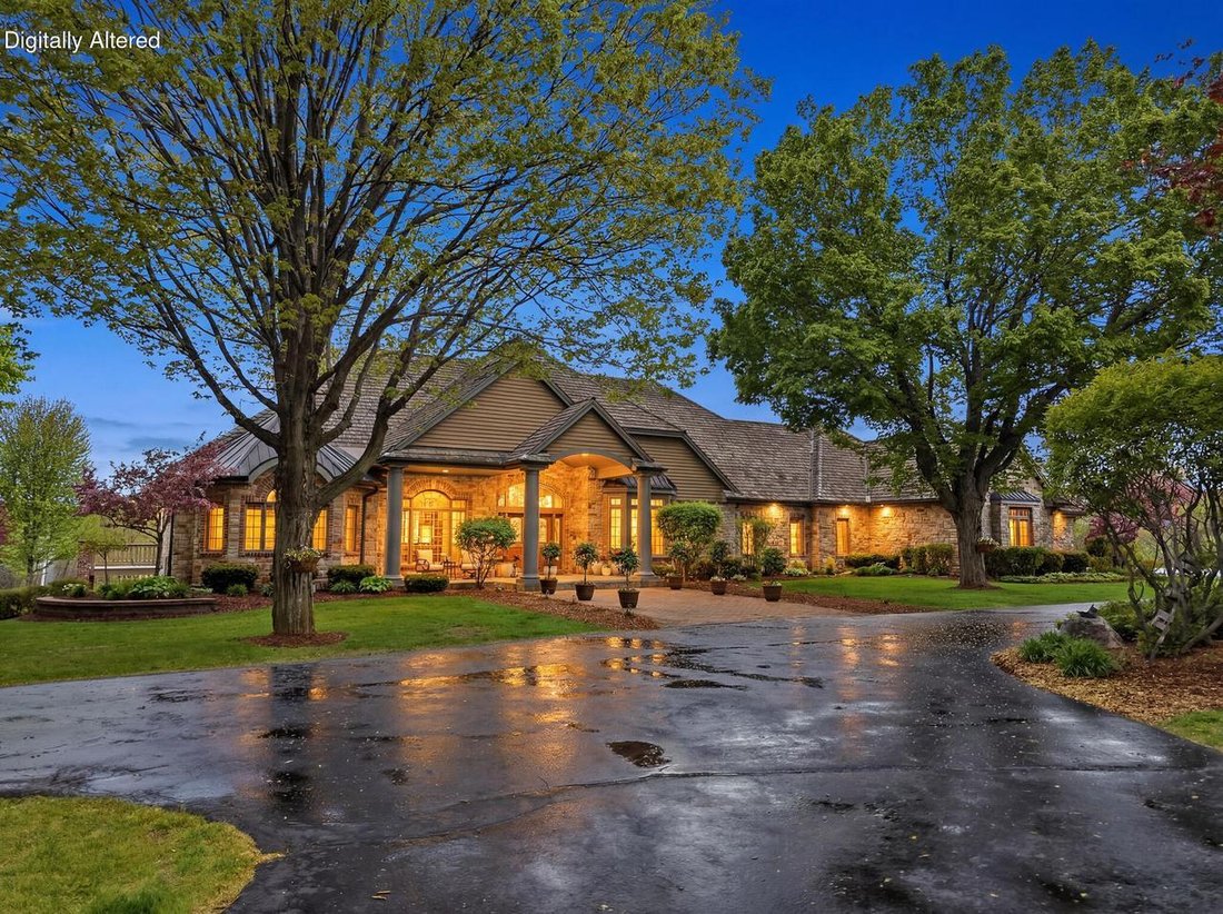 House in Slinger, Wisconsin, United States 3 - 17925076