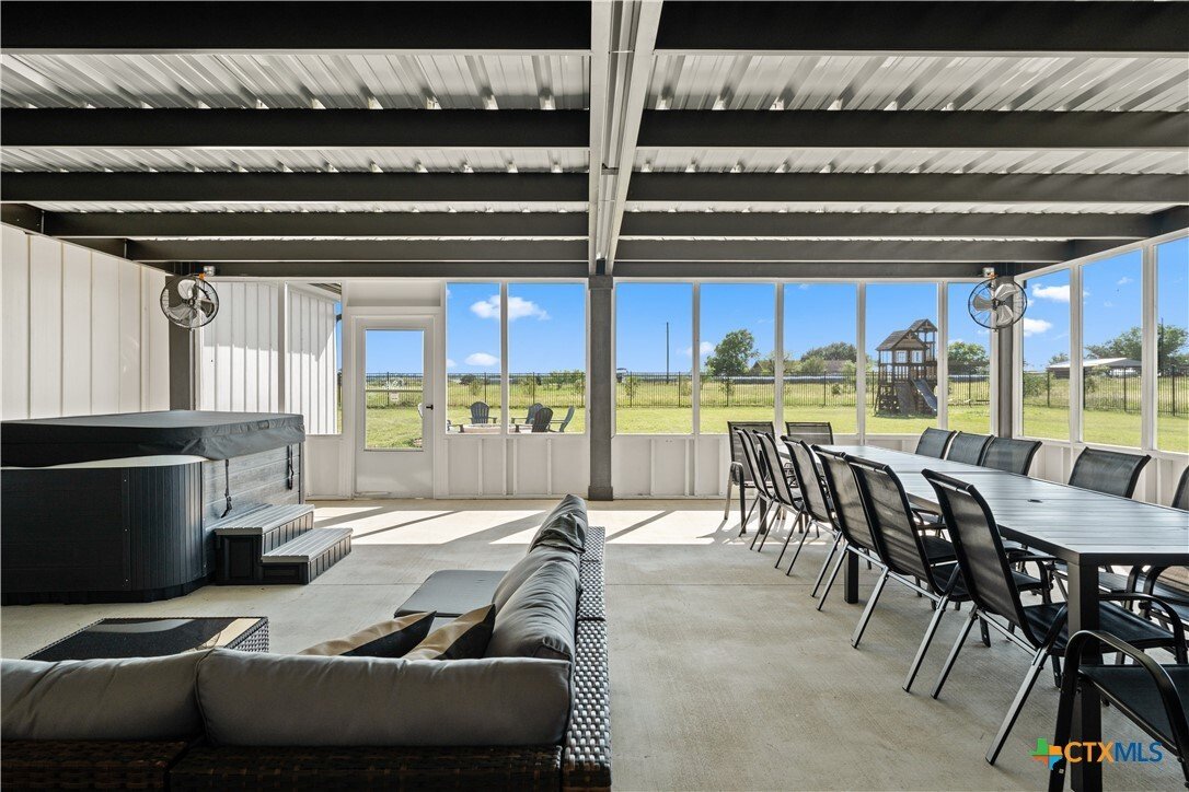 House in Crawford, Texas, United States 5 - 17925252
