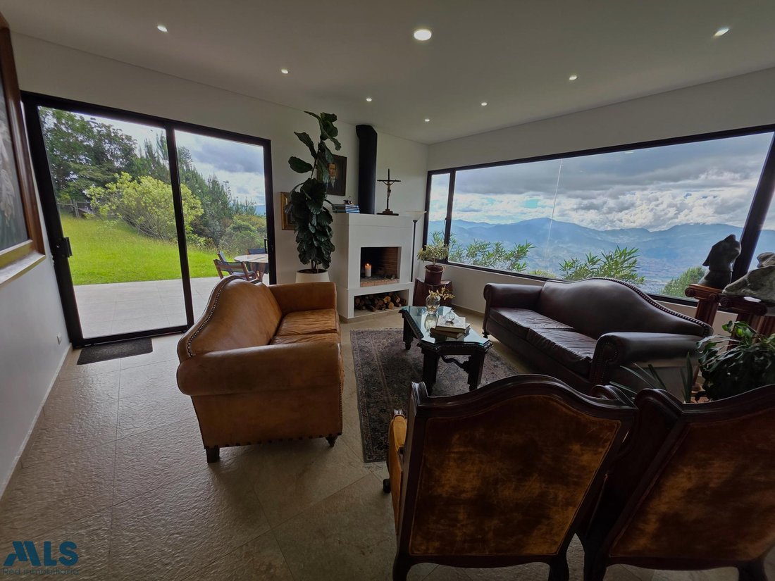 House in Envigado, Antioquia, Colombia 1 - 17926003