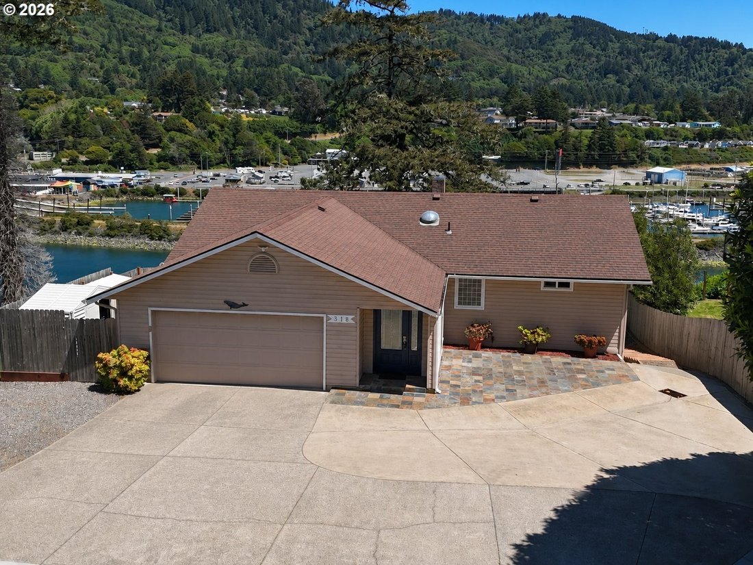 House in Brookings, Oregon, United States 1 - 17926449