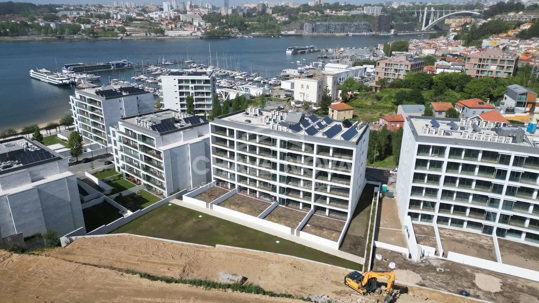 Apartment in Canidelo, Porto District, Portugal 1 - 17926385
