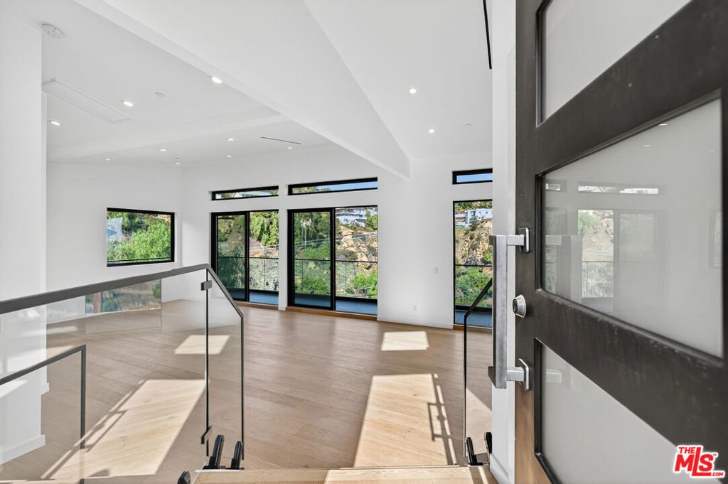 House in West Hills, California, United States 5 - 17925828
