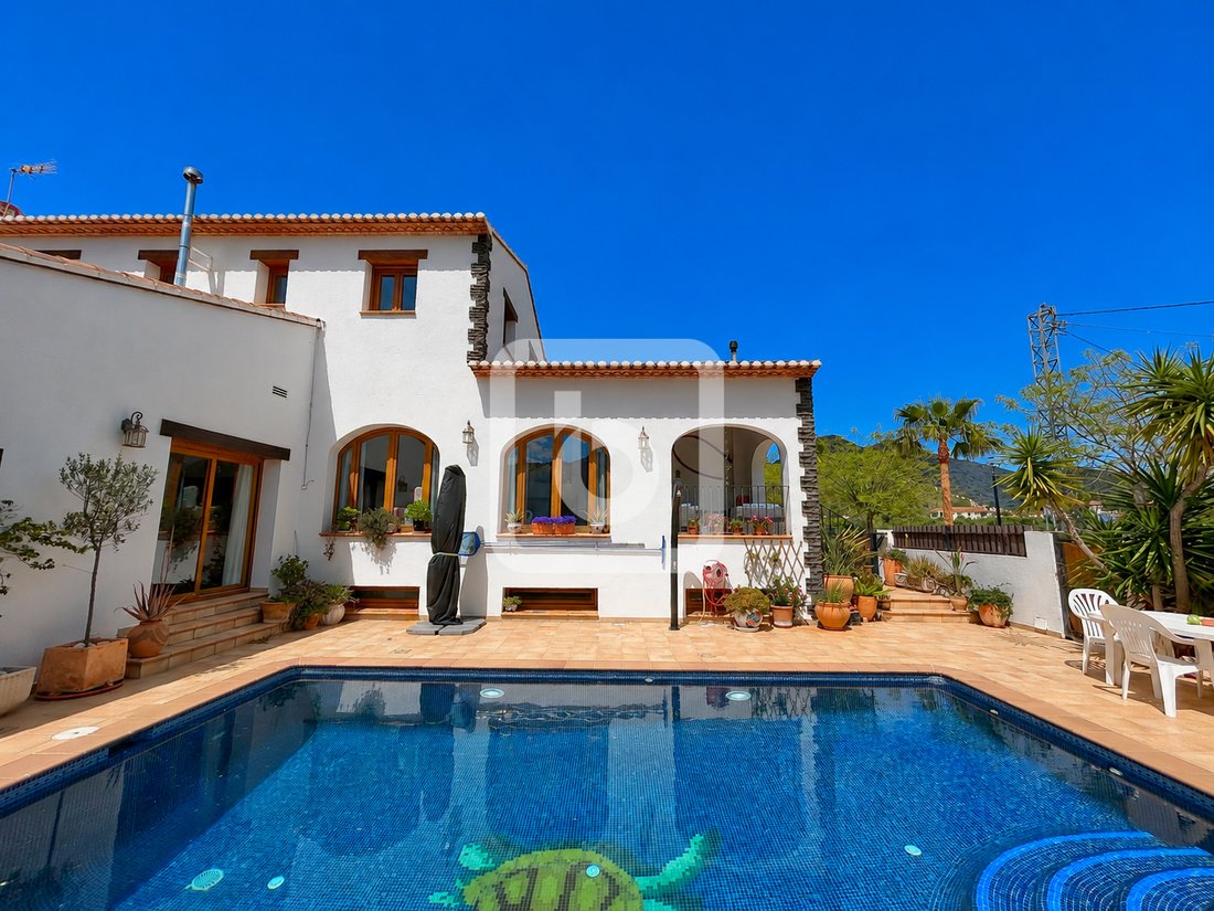 Villa in Alkali, Valencian Community, Spain 1 - 17914398