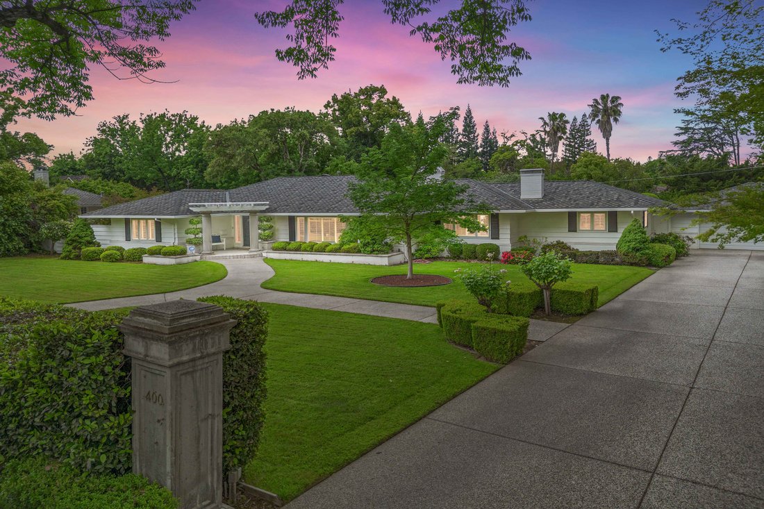 Sacramento, California, United States 1 - 17926381