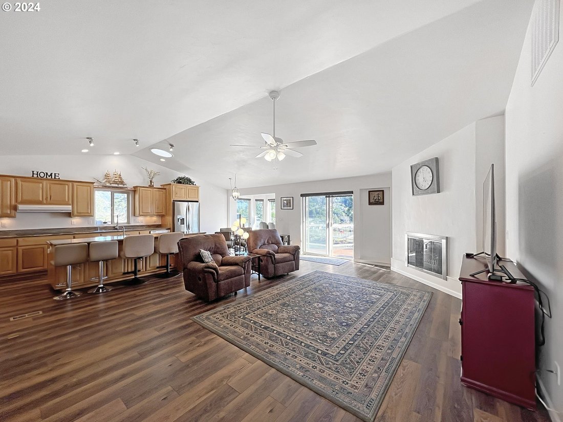 House in Brookings, Oregon, United States 2 - 17926449