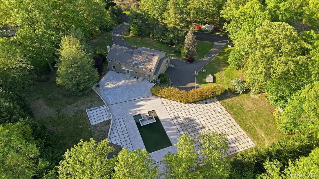 House in Upper Brookville, New York, United States 2 - 17925585