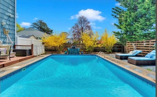 House in Pawtucket, Rhode Island, United States 1