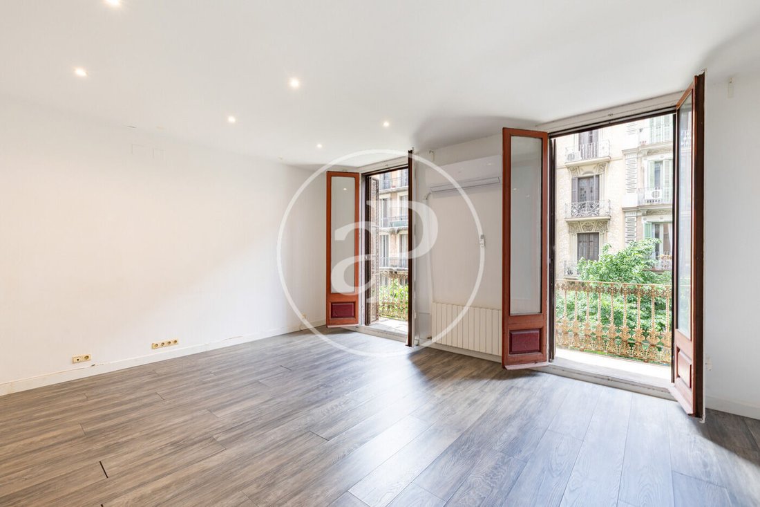 Apartment in Eixample, Barcelona, Spain 3 - 17926442