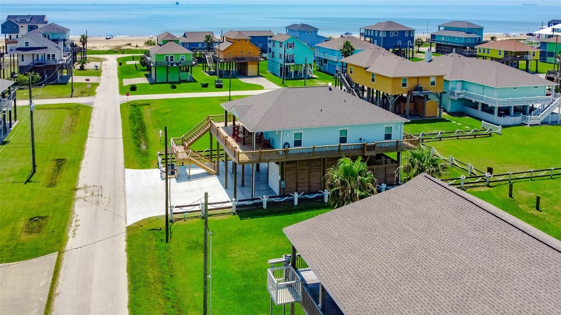 House in Bolivar Peninsula, Texas, United States 2 - 17925811