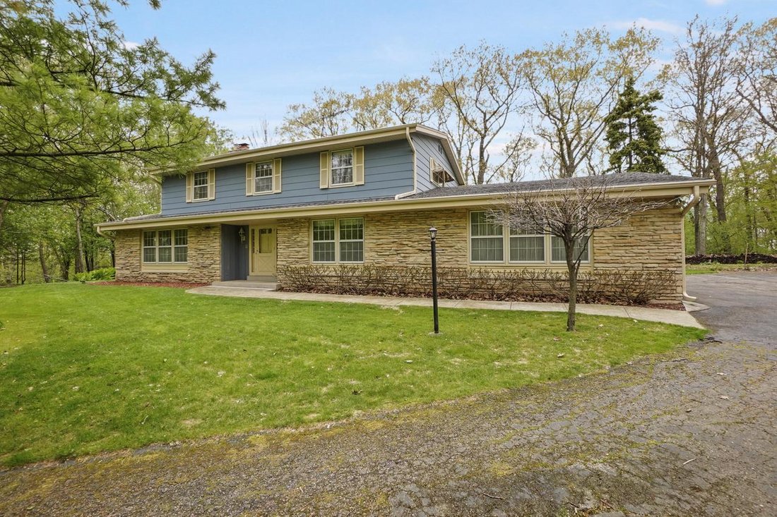 House in Hartland, Wisconsin, United States 3 - 17925072