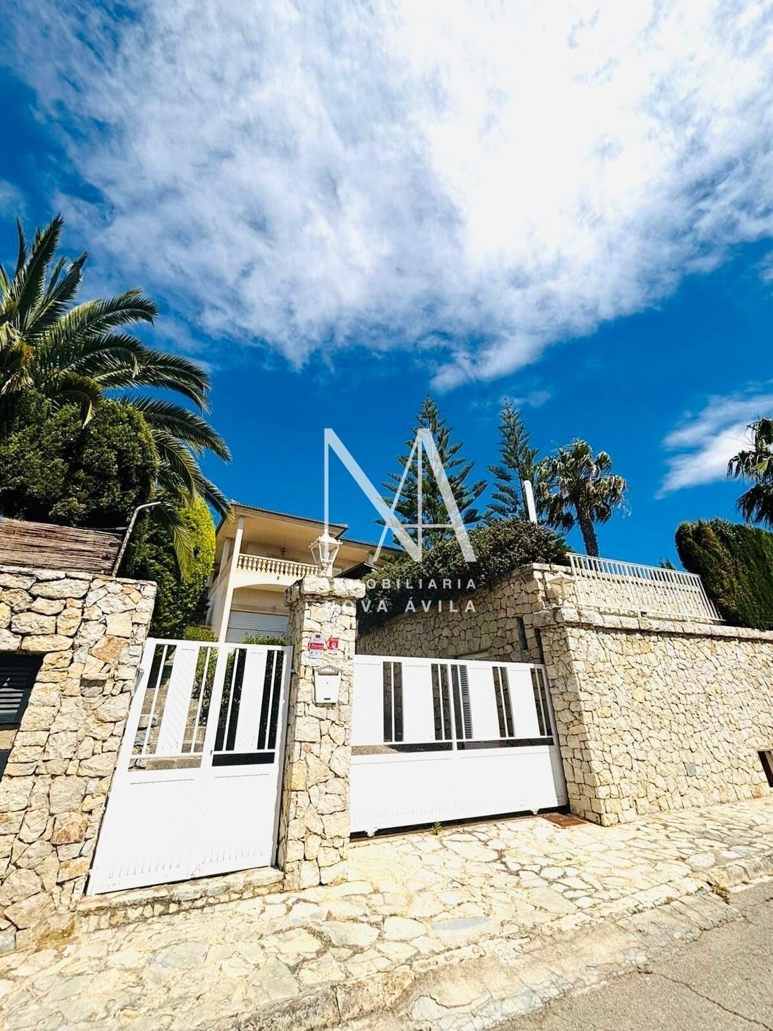 Villa in Inca, Balearic Islands, Spain 1 - 17925400