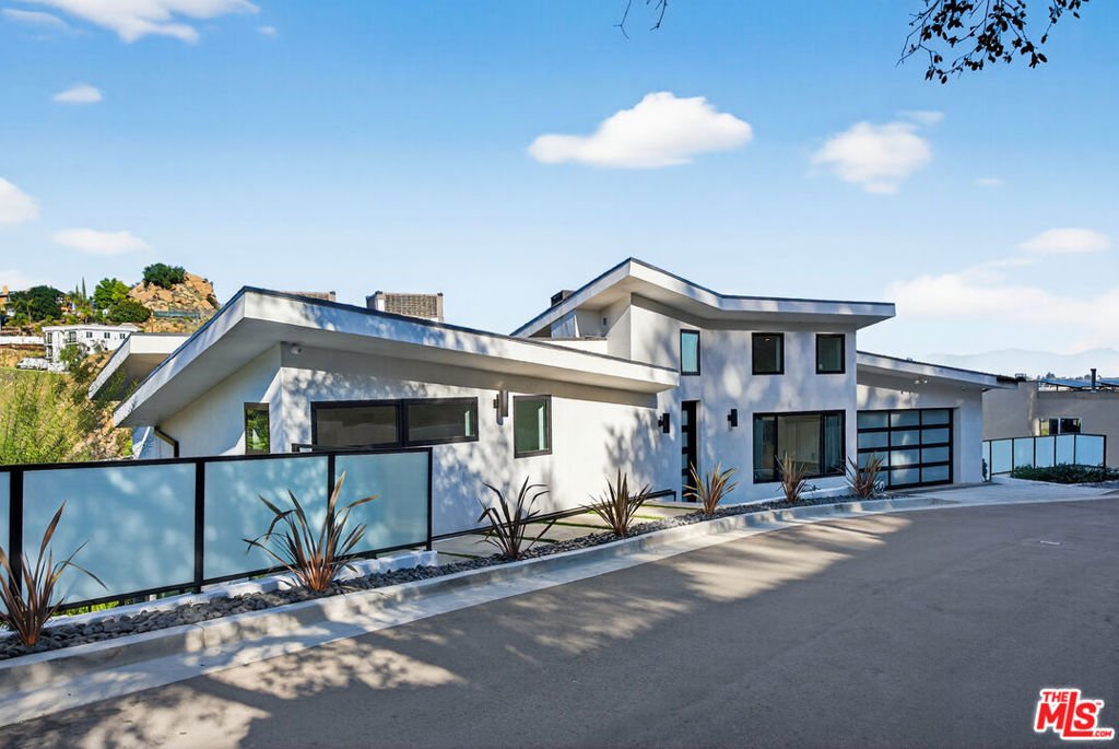 House in West Hills, California, United States 2 - 17925828