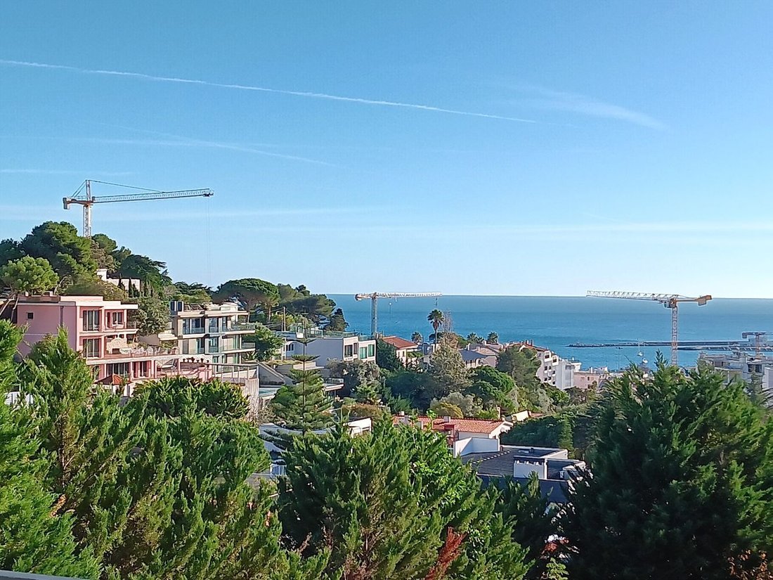 Apartment in Cascais e Estoril, Lisbon, Portugal 1 - 17925283