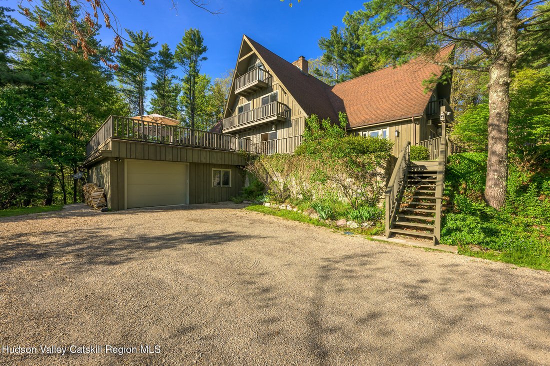 House in East Chatham, New York, United States 5 - 17926032