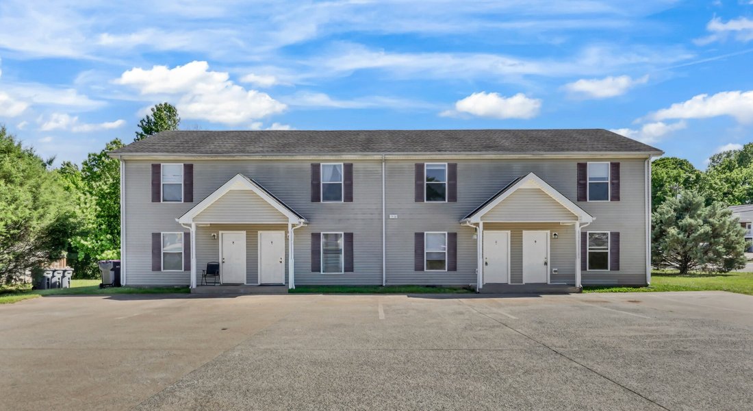 Clarksville, Tennessee, United States 3 - 17925776