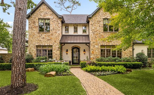 House in Hedwig Village, Texas, United States 1
