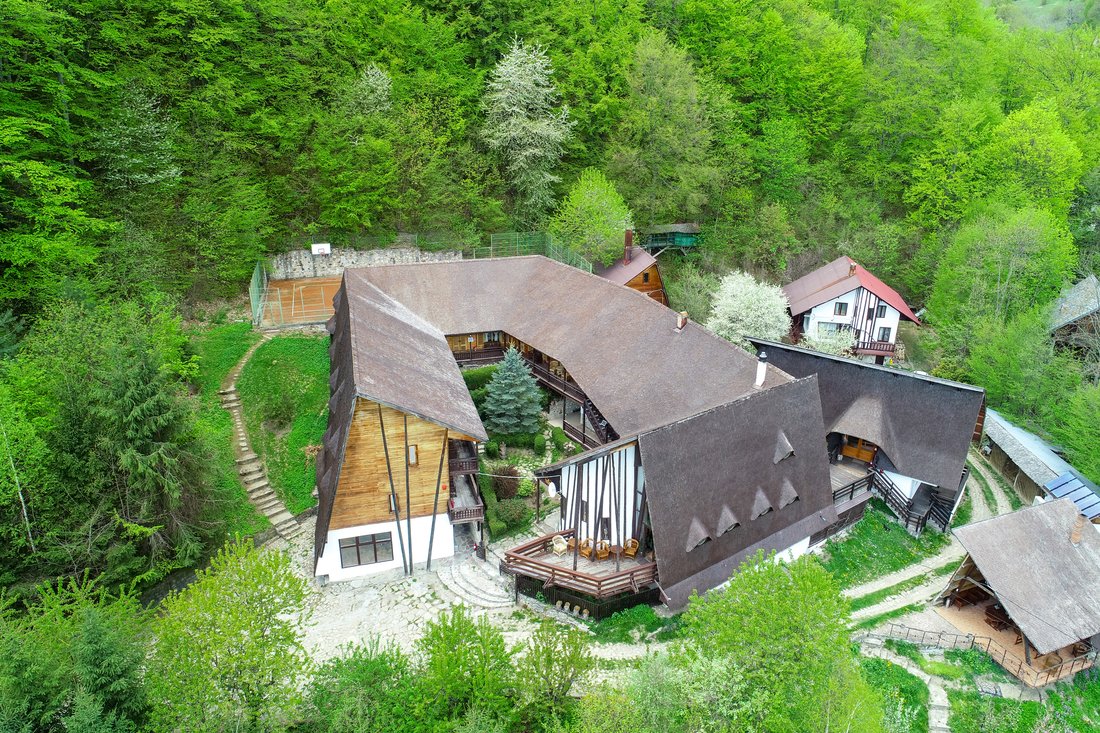House in Lepșa, Vrancea County, Romania 2 - 17926376