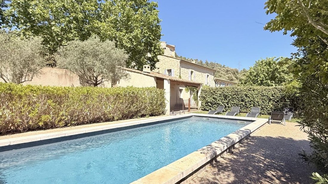 House in Greoux-les-Bains, Provence-Alpes-Côte d'Azur, France 2 - 17925073