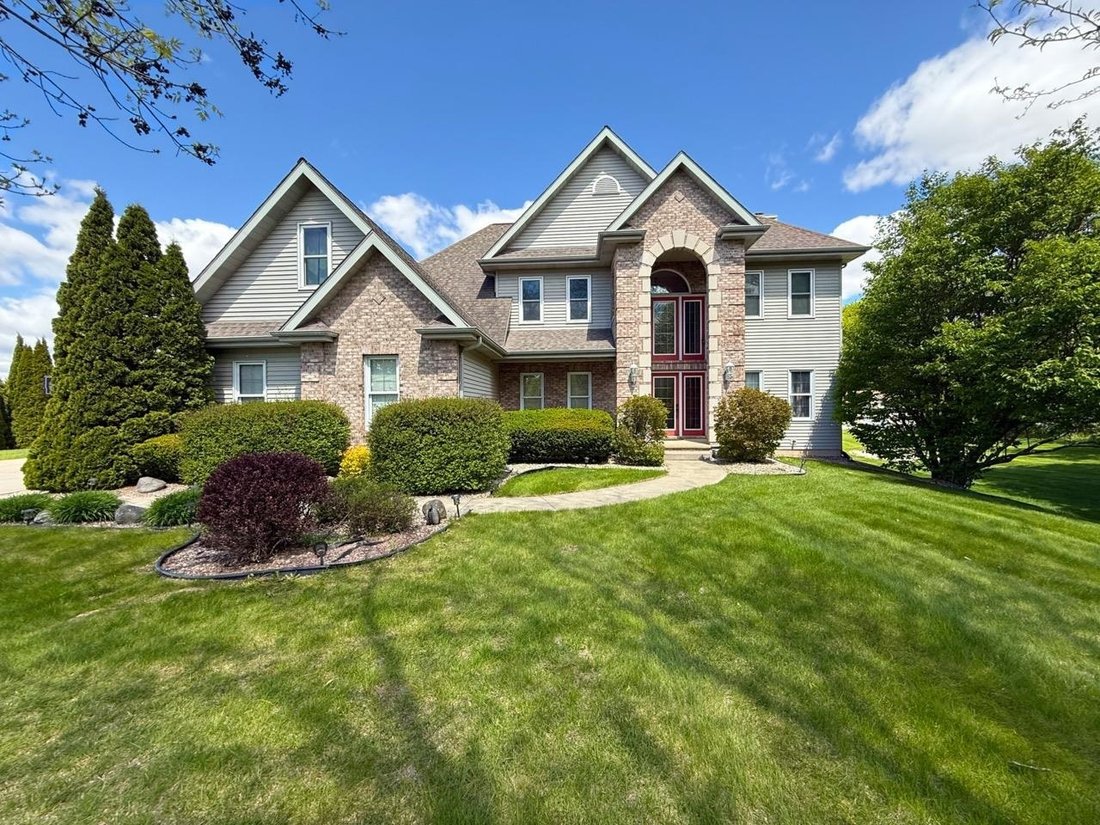 House in Beaver Dam, Wisconsin, United States 1 - 17925508