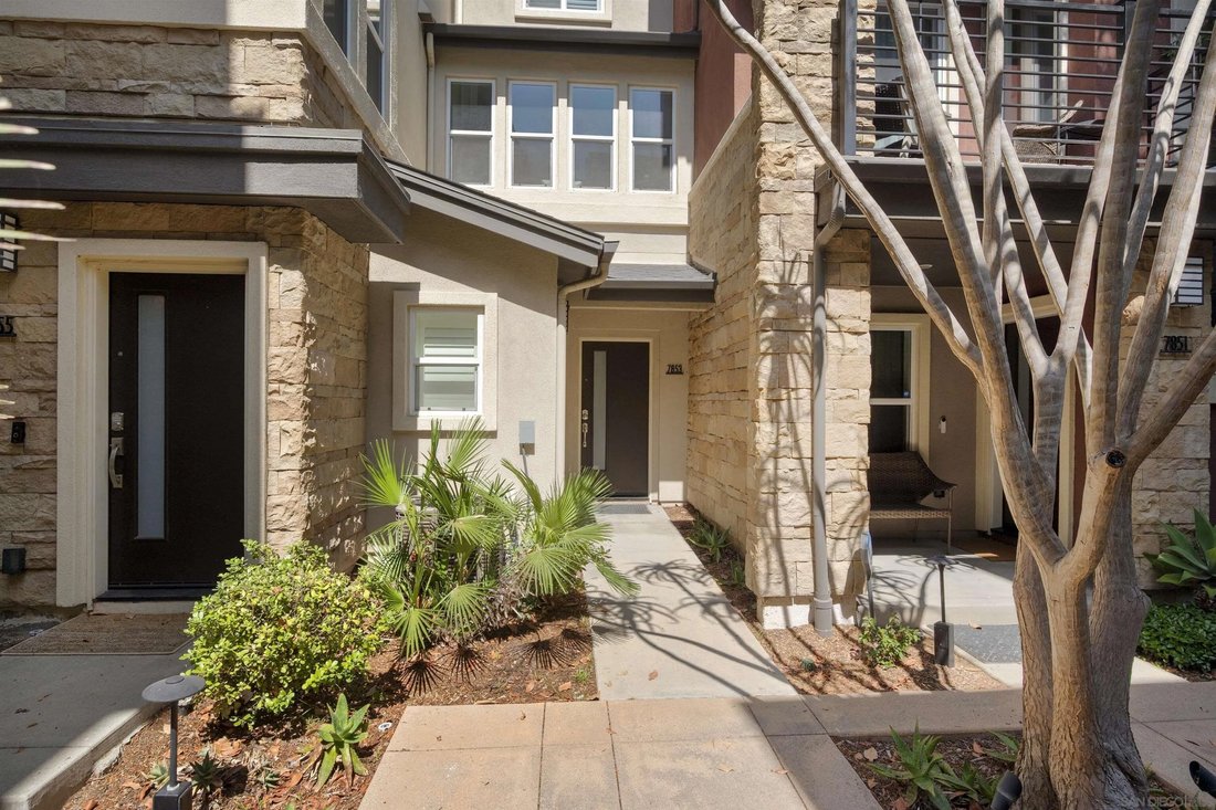 Condo in San Diego, California, United States 5 - 17926202