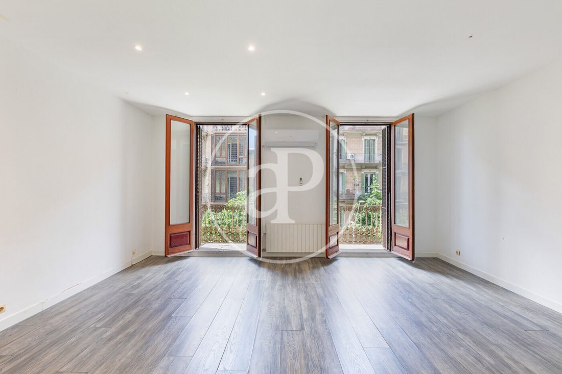 Apartment in Eixample, Barcelona, Spain 1 - 17926442