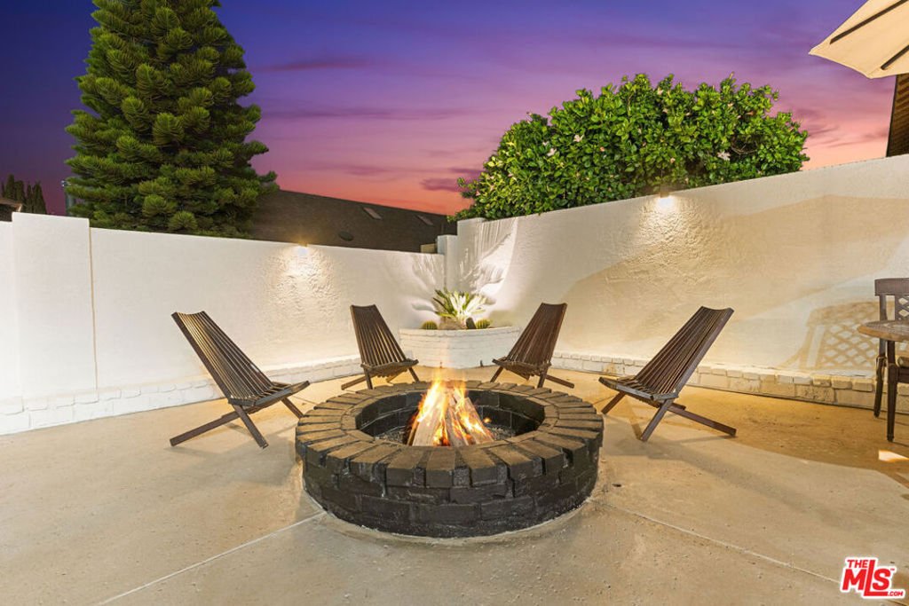 House in Simi Valley, California, United States 3 - 17925796