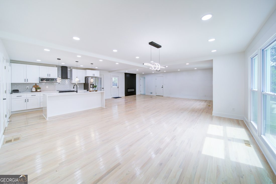 House in Lilburn, Georgia, United States 4 - 17926024