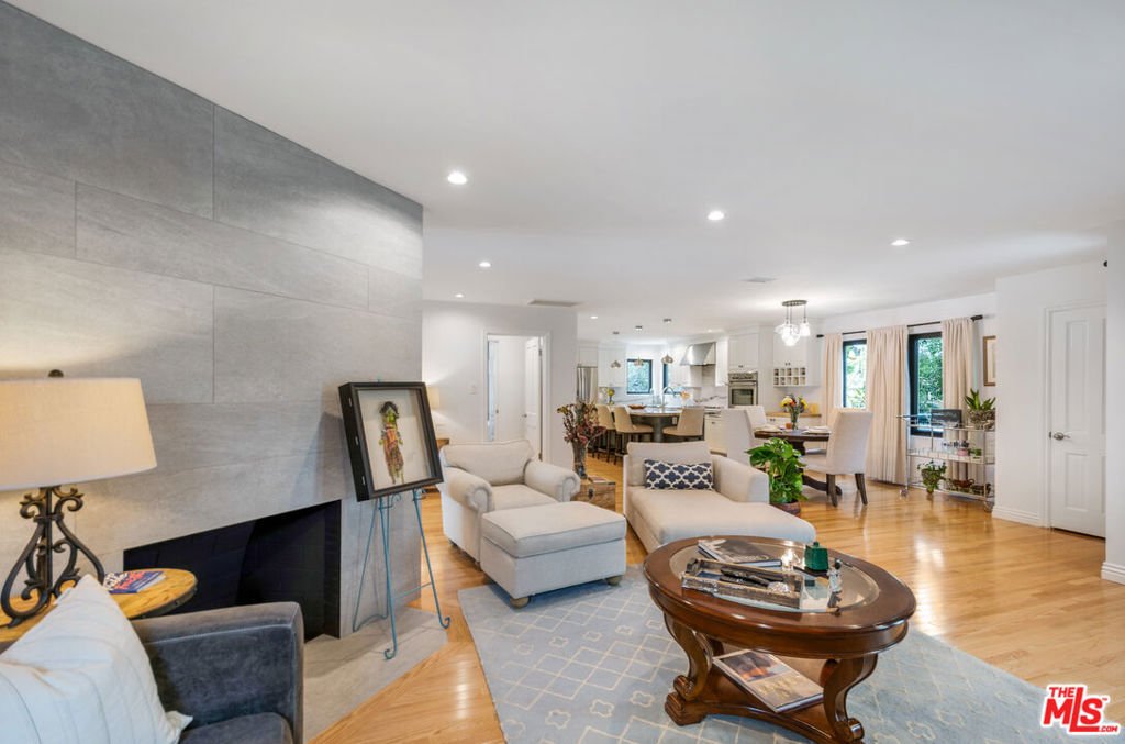 House in Los Angeles, California, United States 5 - 17909333