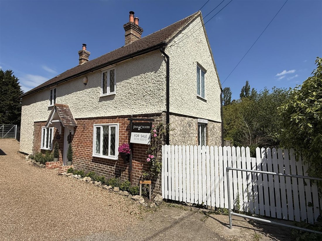 House in Loose, England 1 - 16992983
