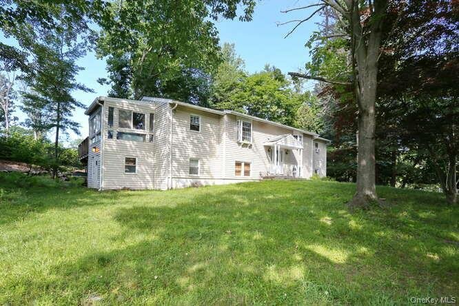 House in Spring Valley, New York, United States 2 - 16980603