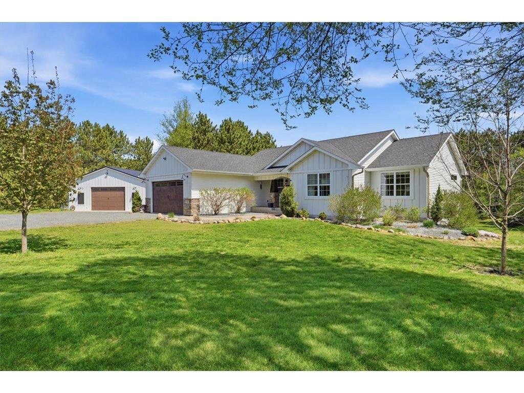 House in Somerset, Wisconsin, United States 1 - 17925078
