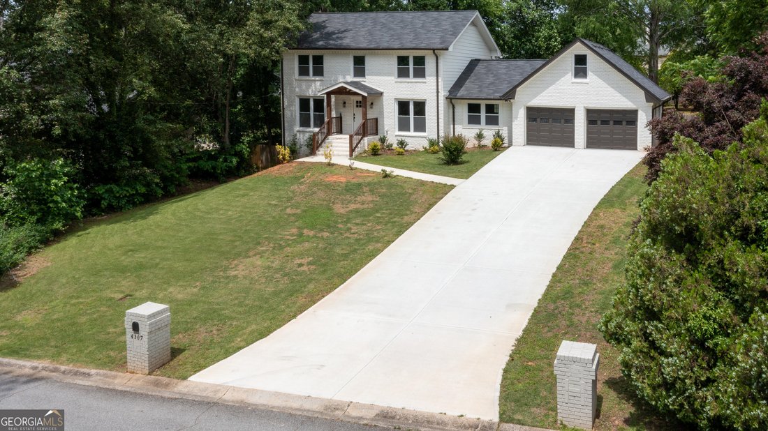 House in Lilburn, Georgia, United States 2 - 17926024