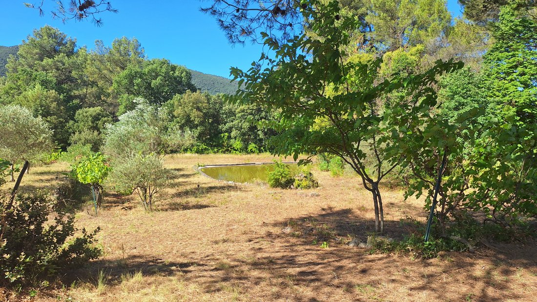 House in Signes, Provence-Alpes-Côte d'Azur, France 3 - 17926446