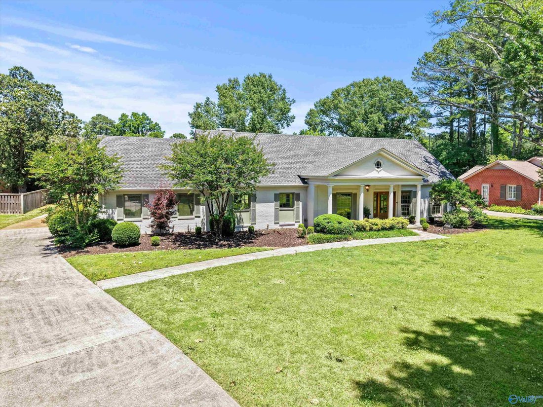 House in Decatur, Alabama, United States 1 - 17925378