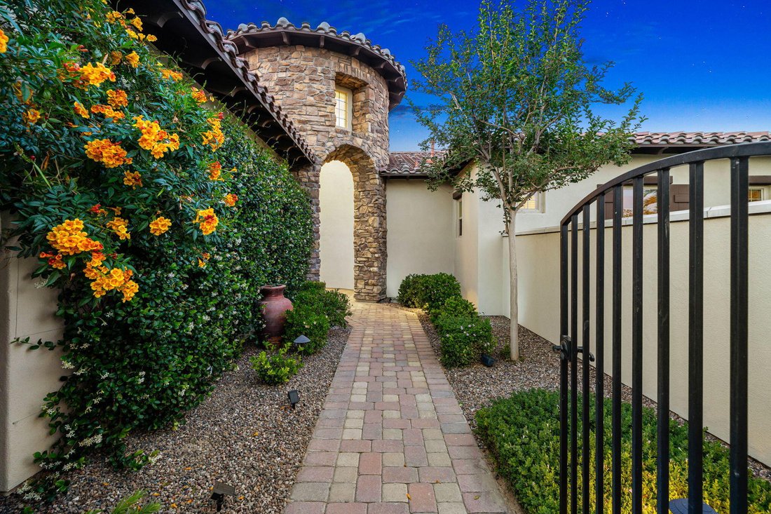 House in Indio, California, United States 3 - 17925208