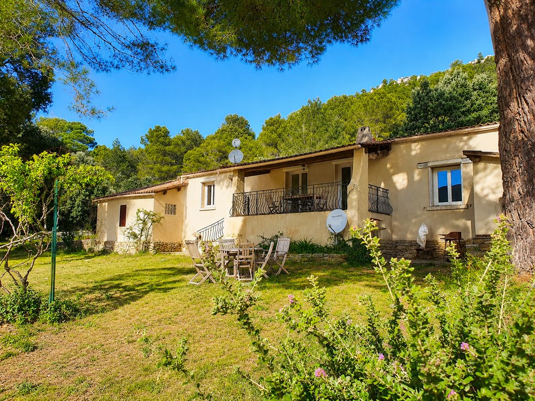 House in Signes, Provence-Alpes-Côte d'Azur, France 2 - 17926446