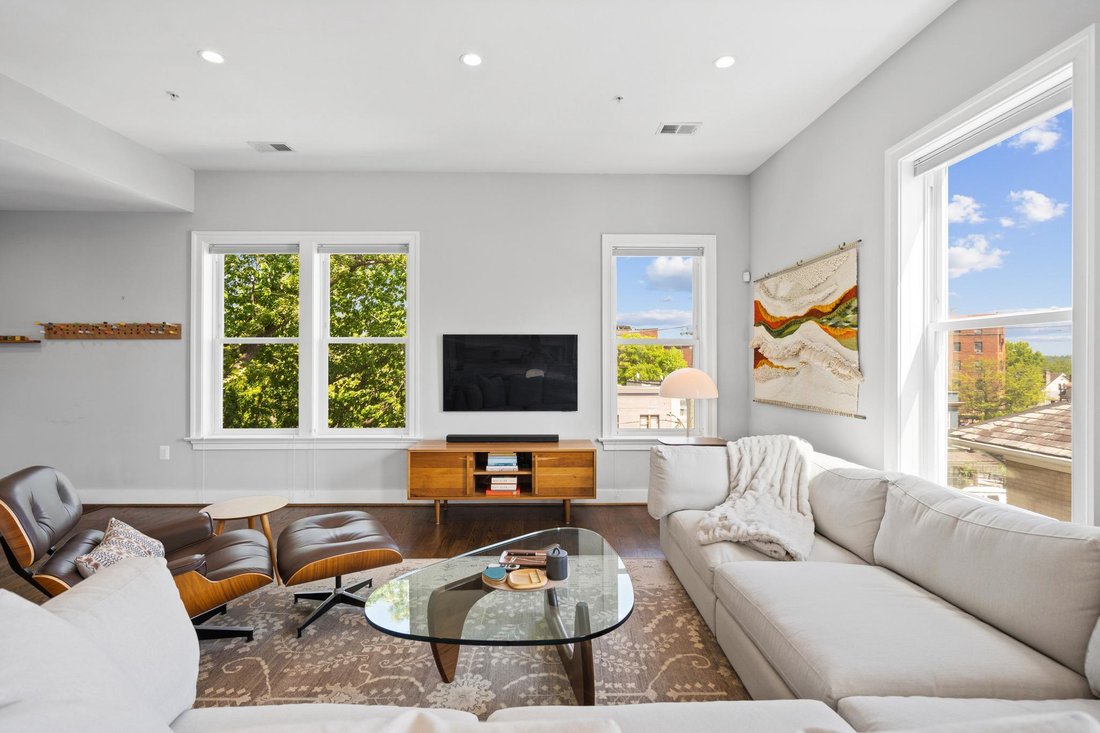 Condo in Washington, District of Columbia, United States 4 - 17926745