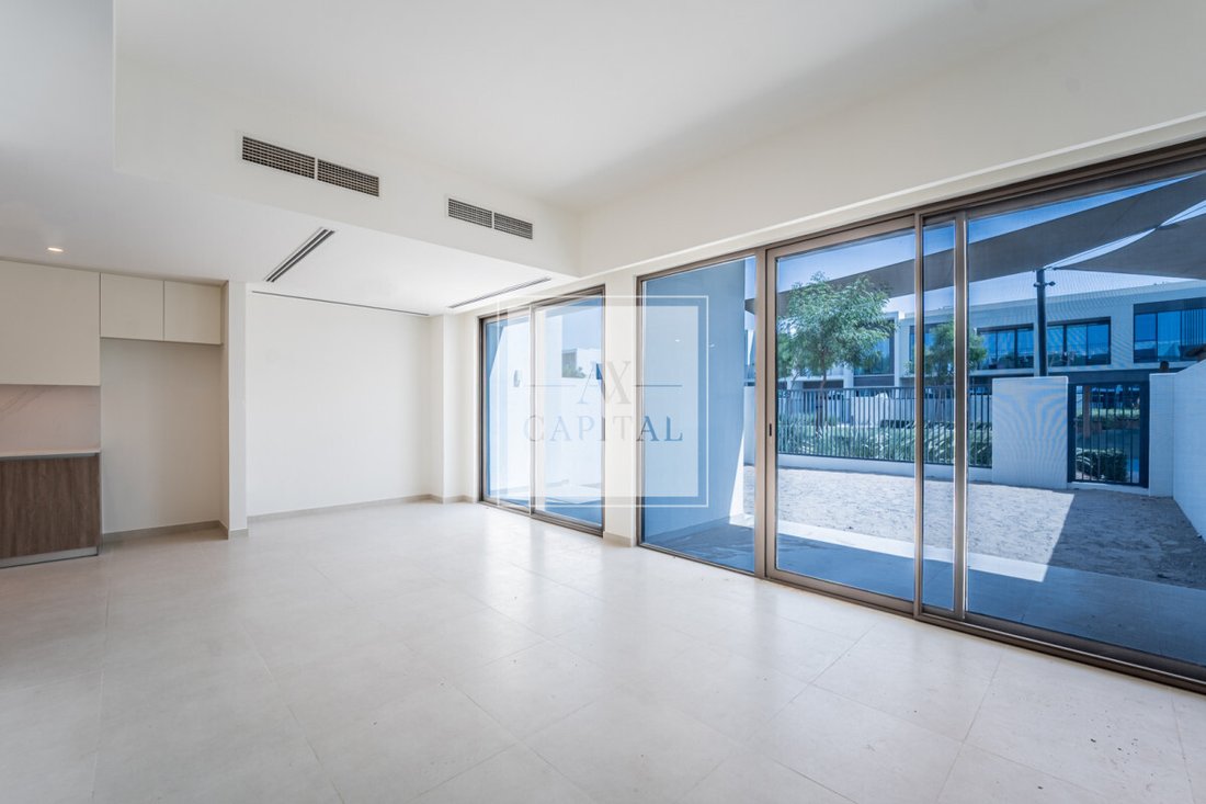 Townhouse in Business Bay, Dubai, United Arab Emirates 2 - 17926487