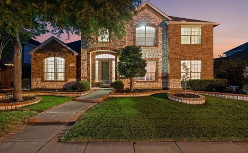 House in Plano, Texas, United States 1