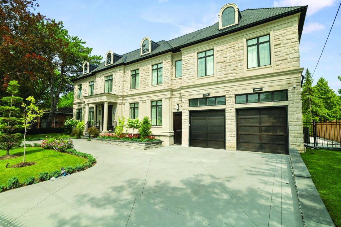 House in Toronto, Ontario, Canada 1 - 17926688
