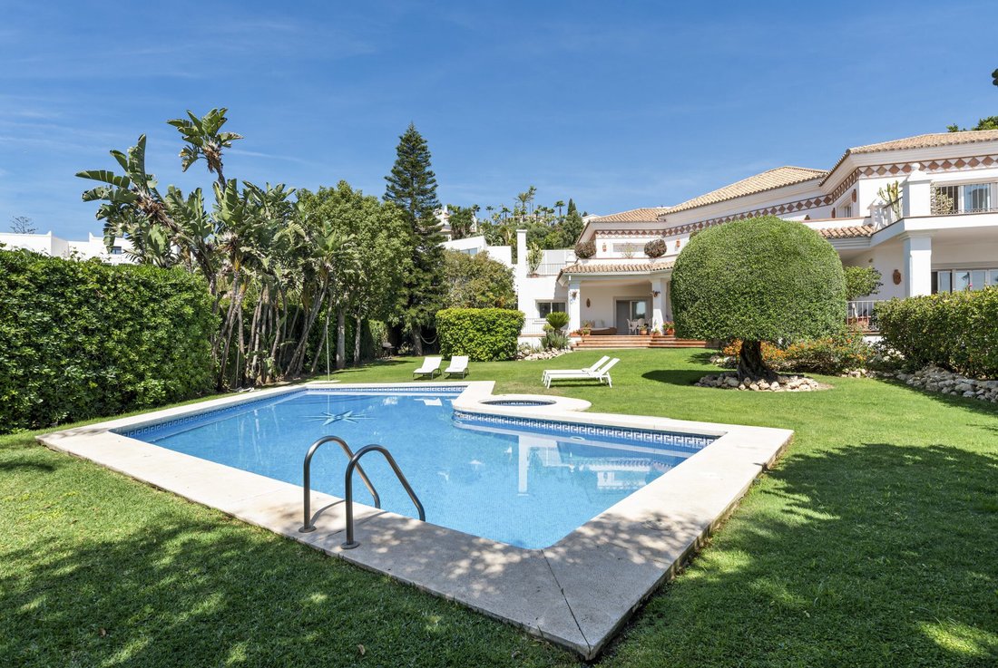 Villa in Benahavis, Andalusia, Spain 5 - 17926771