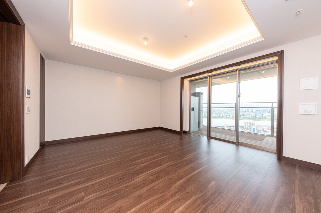 Condo in Osaka, Osaka, Japan 1 - 17926753