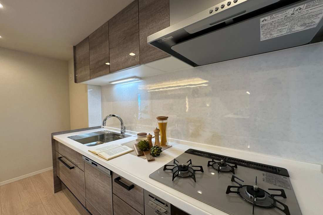 Condo in Shinagawa City, Tokyo, Japan 4 - 17926747