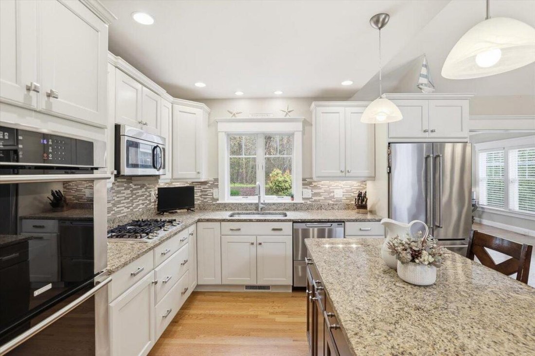 House in Barnstable, Massachusetts, United States 3 - 17926605