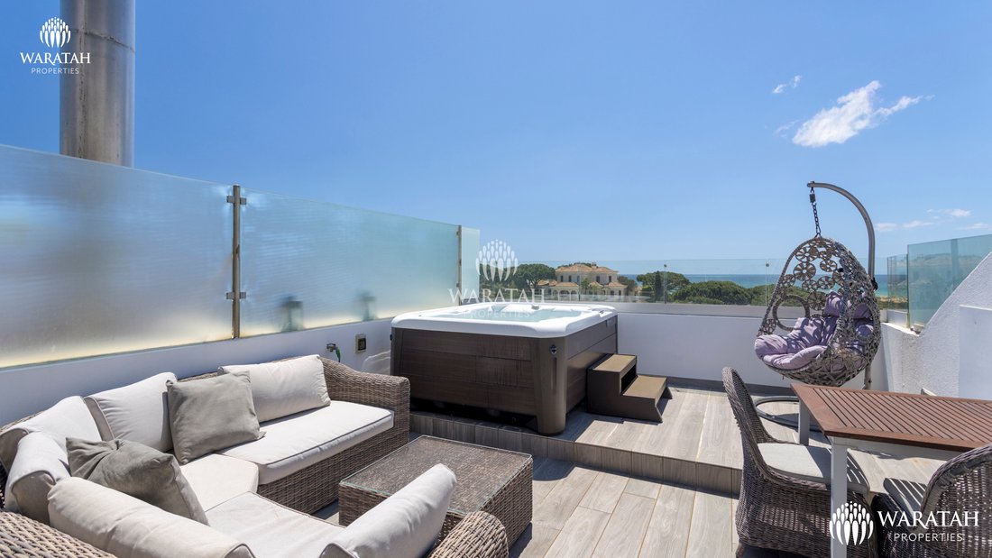 Apartment in Vale do Lobo, Almancil, Portugal 1 - 17927472