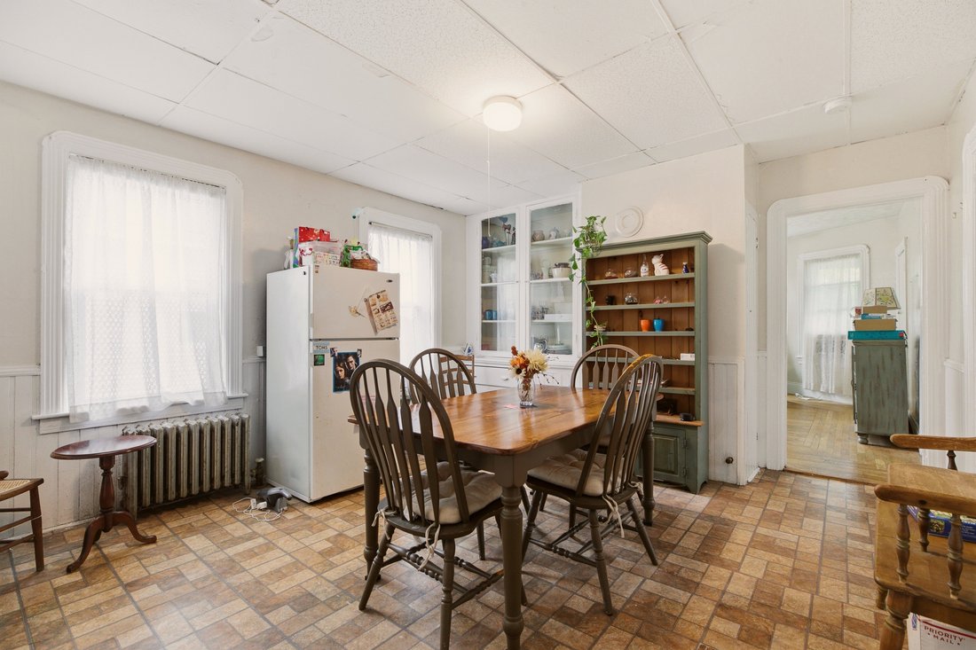 Apartment in Pawtucket, Rhode Island, United States 3 - 17926960