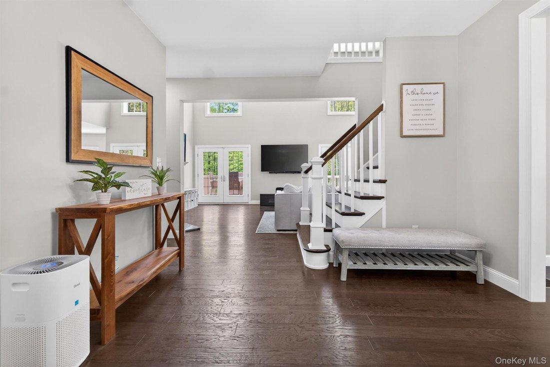 House in Middletown, New York, United States 3 - 17927382